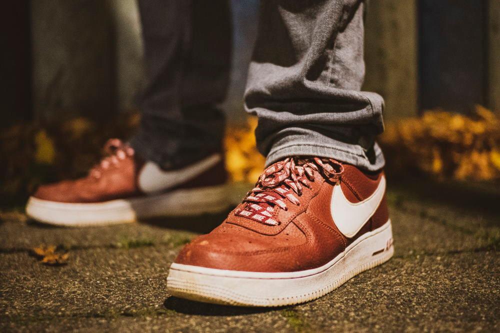 Afbeelding van Air Force 1 Low NBA Team Red